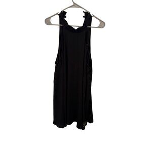 NWT Women's Lulus little black dress size large